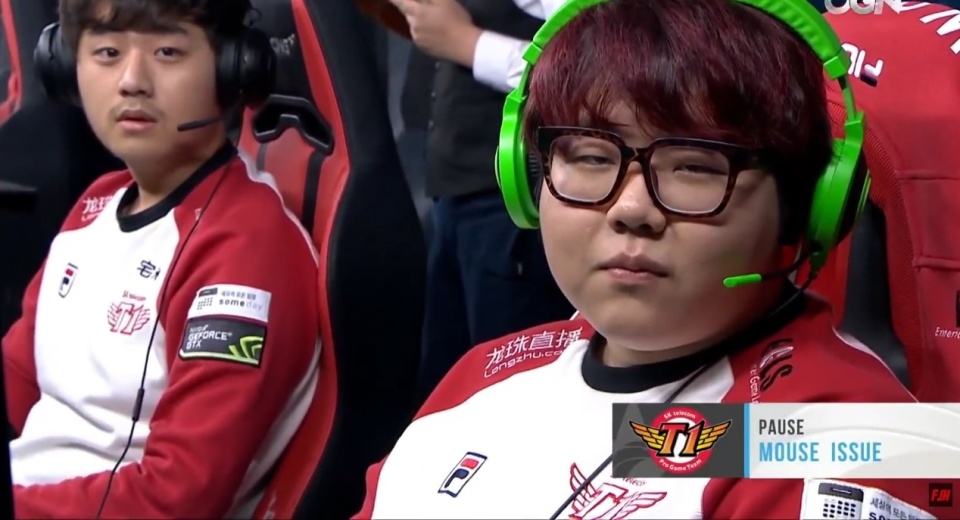 被迫把阵线 被迫把阵线