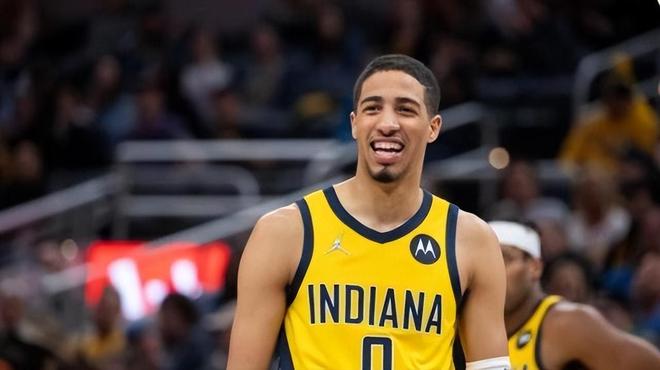 女主被改成 女主被改成