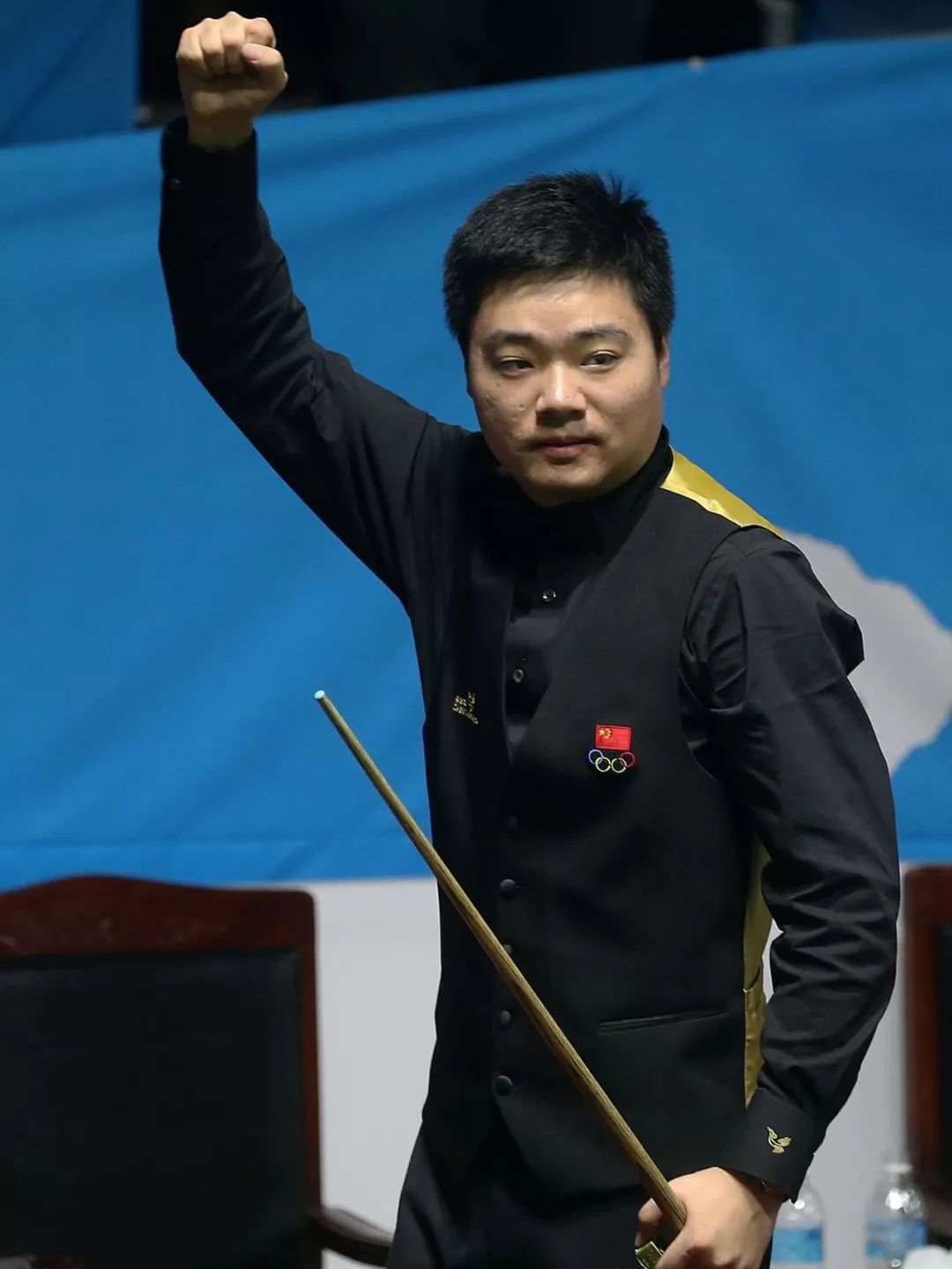 立竿见影 立竿见影